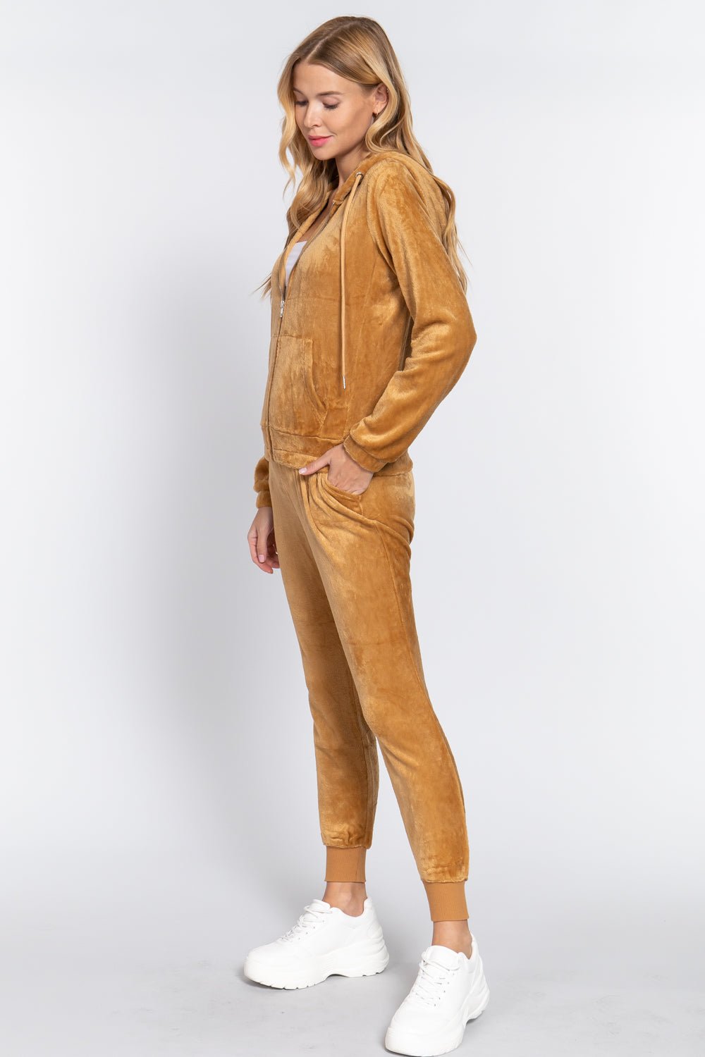 Faux Fur Jacket & Jogger Pants Set - Passion 4 Fashion USA