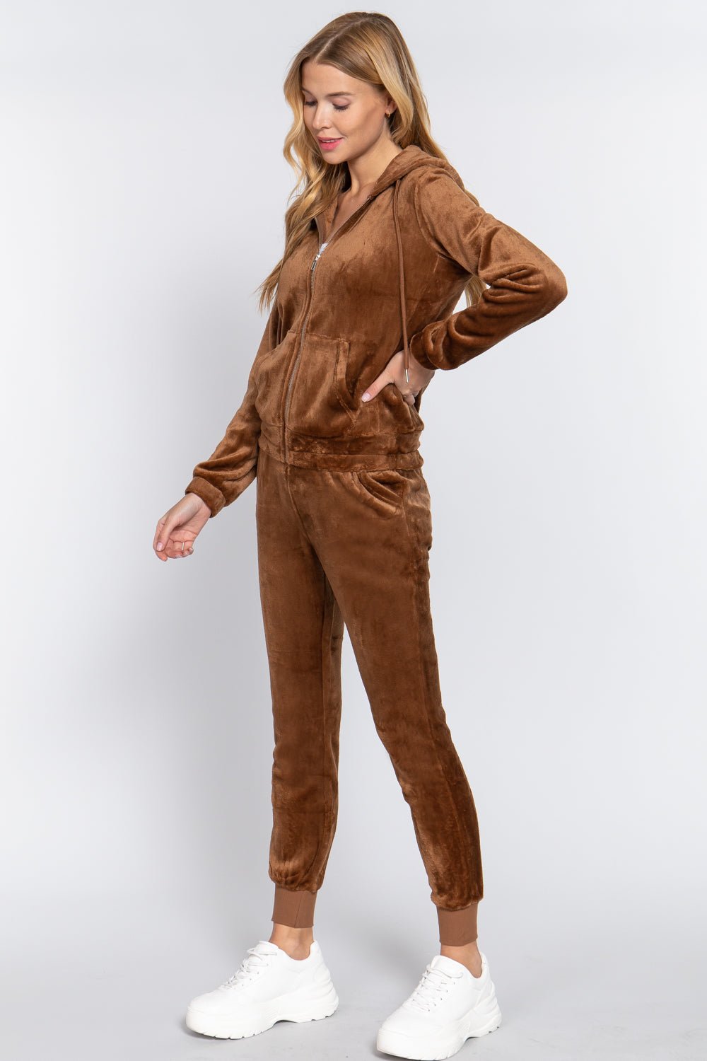 Faux Fur Jacket & Jogger Pants Set - Passion 4 Fashion USA